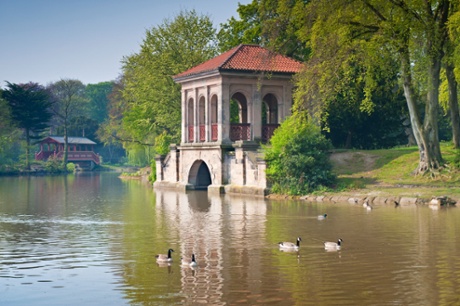 The boathouse, Birkenhead Park.