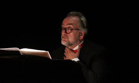 Oliver Curry in Paul Barker's opera