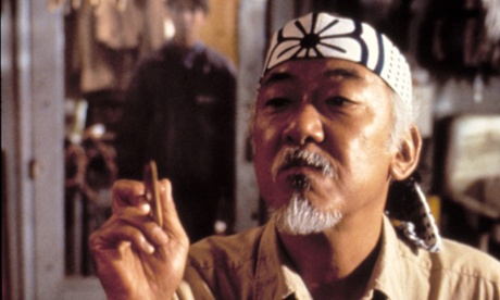 Become a master of social media in just seven days.