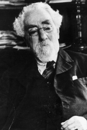 Sidney and Beatrice Webb, founders of the LSE