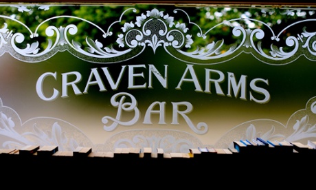 Window of the Craven Arms, Birmingham