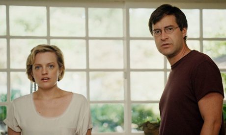 It seems as though the two versions of Moss's character in The One I Love aren't that diverse, but the actor's subtle groundwork pays off.