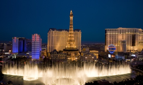 USA, Las Vegas, Nevada, view of Bellagio Fountain, Bally's and Paris Casinos.