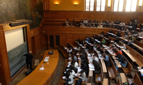 University lecturers, like the rest of us, can change their behaviour according to the audience.