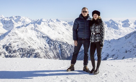 Daniel Craig and Léa Seydoux on the set of Spectre.