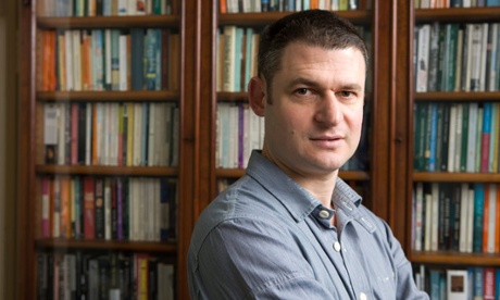 William Sutcliffe photographed by Murdo MacLeod.