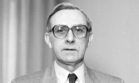 Sir Kenneth Stowe in 1986. He was modest, soft-spoken, direct, discreet and motivated by a commitment to public service.