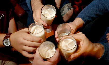 Fans of The Big Lebowski raise a toast of white russians at Lebowski Fest in London.