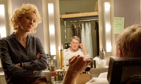 Cate Blanchett and Robert Redford in Truth