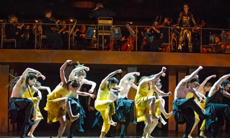 A scene from Orphee Et Eurydice by Gluck @ Royal Opera House. Directed by Hofesh Shechter and John Fulljames. Conductor John Eliot Gardiner.(Opening 14-09-15)  Tristram Kenton 09/15(3 Raveley Street, LONDON NW5 2HX TEL 0207 267 5550  Mob 07973 617 355)email: tristram@tristramkenton.comorphee et eurydicerohflorezcroweforsythe