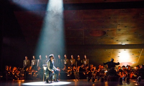 Juan Diego Florez as Orphée with conductor John Eliot Gardiner and the English Baroque Soloists.