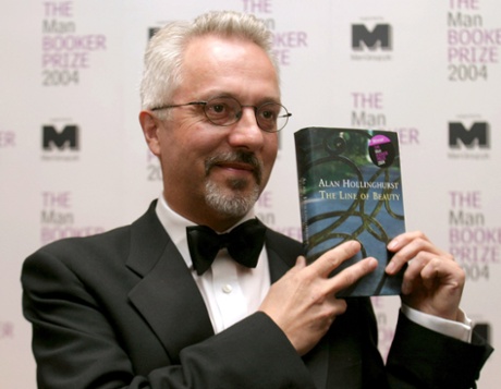 Alan Hollinghurst wins the Man Booker prize 2004 for The Line of Beauty.