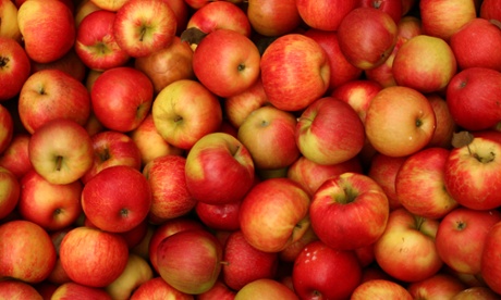 A pile of apples