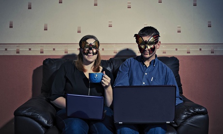 'Kitty' and 'Moses' in Sex Diaries: Webcam Couples