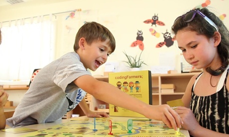 Learn coding via an old-fashioned board game.