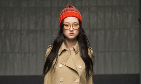 Spectacles on the Gucci Autumn Winter 2015 catwalk