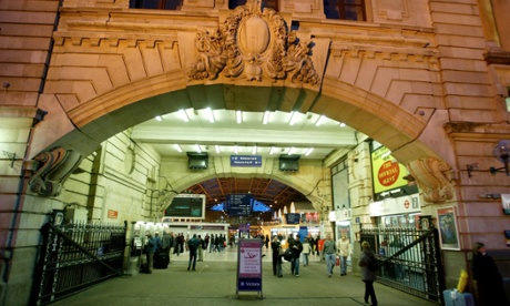 Victoria station