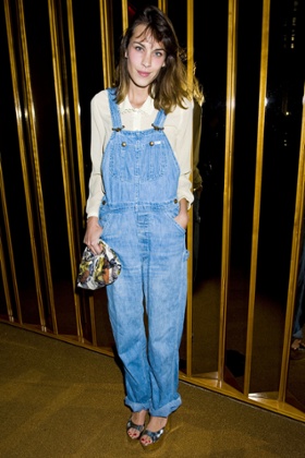 Long derided as one of the never-to-be-repeated excesses of the E generation, dungarees are back with a vengeance, as seen on Alexa Chung.