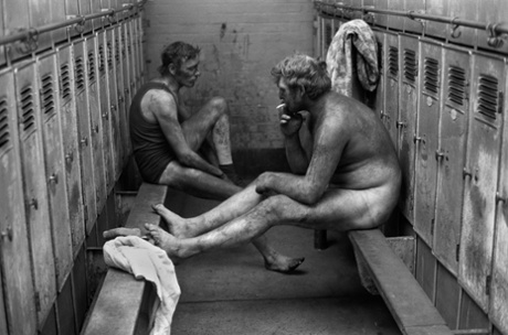 Miners resting, Snowdown colliery, Aylesham