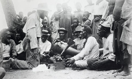 Charles Myers recording the sacred songs of the Malo-Bomai ceremonies