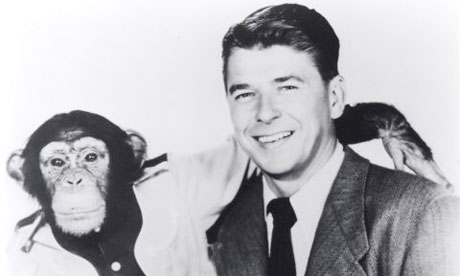 Ronald Reagan og apinn Bonzo í Bedtime for Bonzo