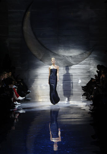 Paris haute couture: Giorgio Armani Prive Haute Couture