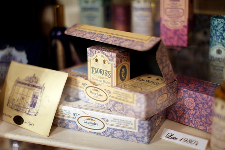 Floris: Floris: interiors