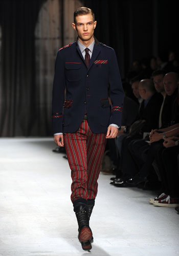 Gallery Monday's menswear shows: Moschino