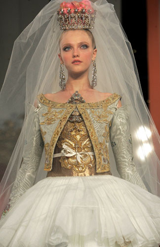 Gallery Haute couture: Christian Lacroix
