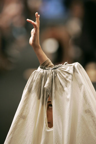 Lisbon fashion week: Lara Torres