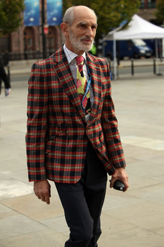 Tory conference fashion: Conservative delegates arrive