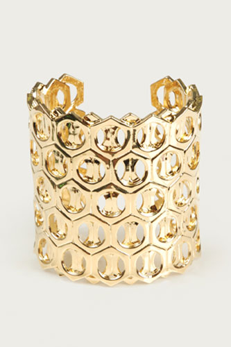 Bracelets: Gold cuﬀ