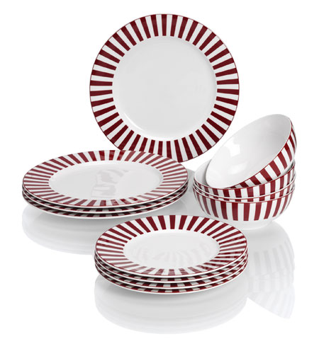 Christmas tables: Ruby dinner set