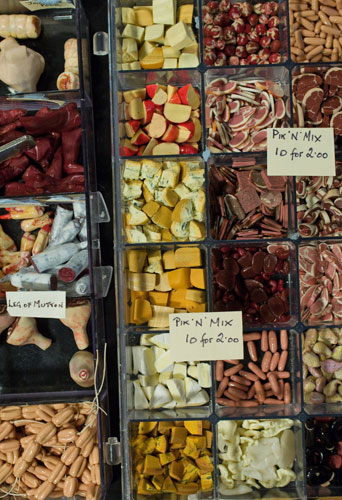 Doll's house miniatures: Doll's house miniatures