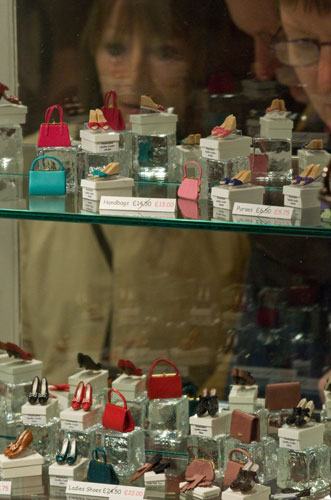 Doll's house miniatures: Doll's house miniatures