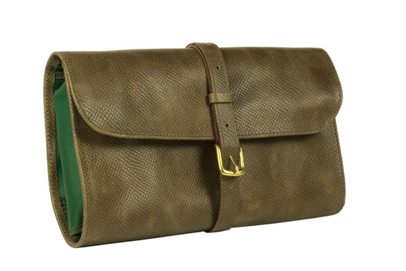 Christmas gifts: Daines & Hathaway military-style roll up wetpack