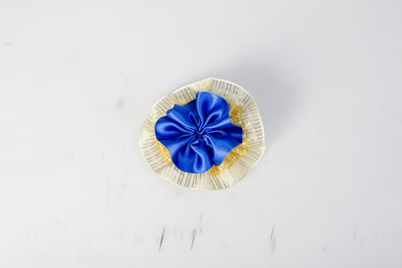 Make your own brooches: Make your own brooches