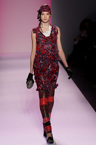 NY fashion week:Wednesday: A model wears Alexandre Herchcovitch 