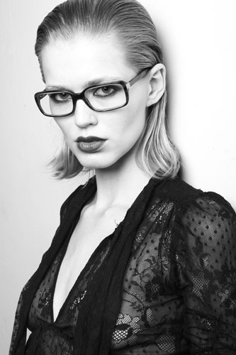 Gallery Glasses: Alys Sara Hale