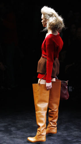 MFW: weekend roundup: A model wears Prada