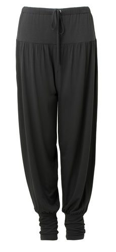 Hijab-friendly gallery: Trousers by Toast