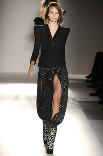 Paris FW Thursday: A model wears Balmain