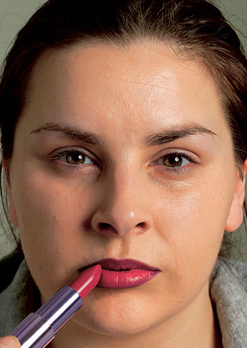 Lauren Luke's vampy lips: Lauren Luke's step 3