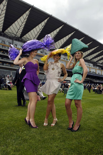 ladies day ascot: Ladies' Day at Ascot racecourse