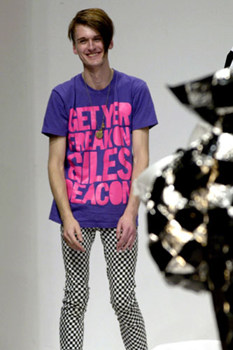 Slogan T-shirts: Gareth Pugh sporting Henry Holland's design