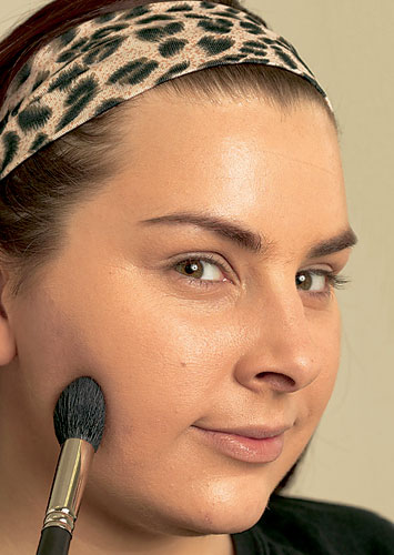 Lauren Luke : Lauren Luke's peachy glow