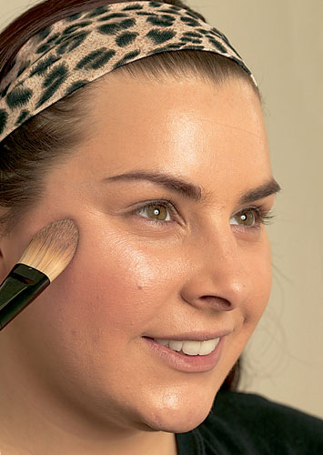 Lauren Luke : Lauren Luke's peachy glow