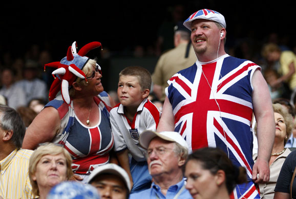 Wimbledon fashion: Union flag-clad spectators
