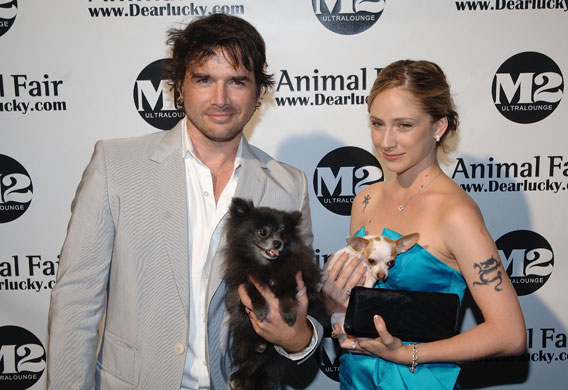 Paws for style: Matthew Settle and Naama Settle
