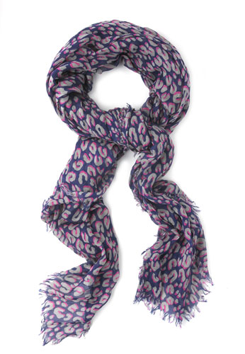 Fashion briefing: Louis Vuitton / Stephen Sprouse stole